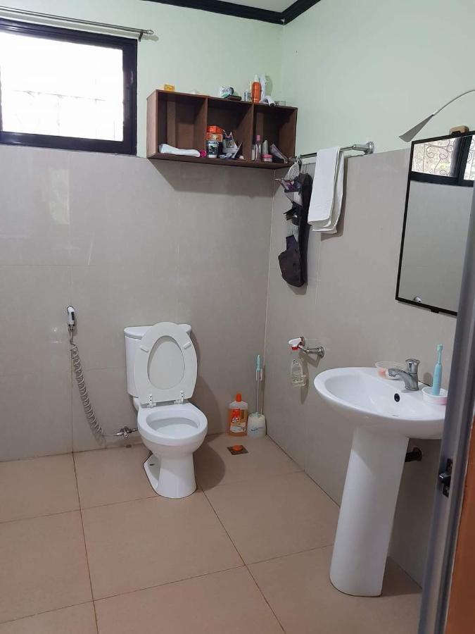 Paco's Garden Home Stay Mambajao Buitenkant foto