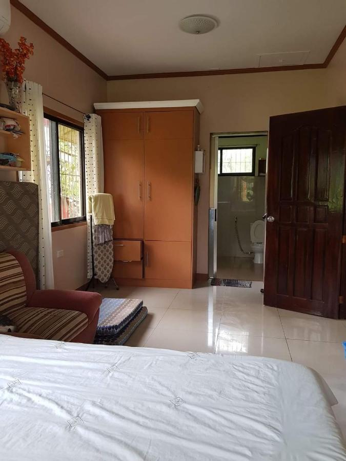 Paco's Garden Home Stay Mambajao Buitenkant foto