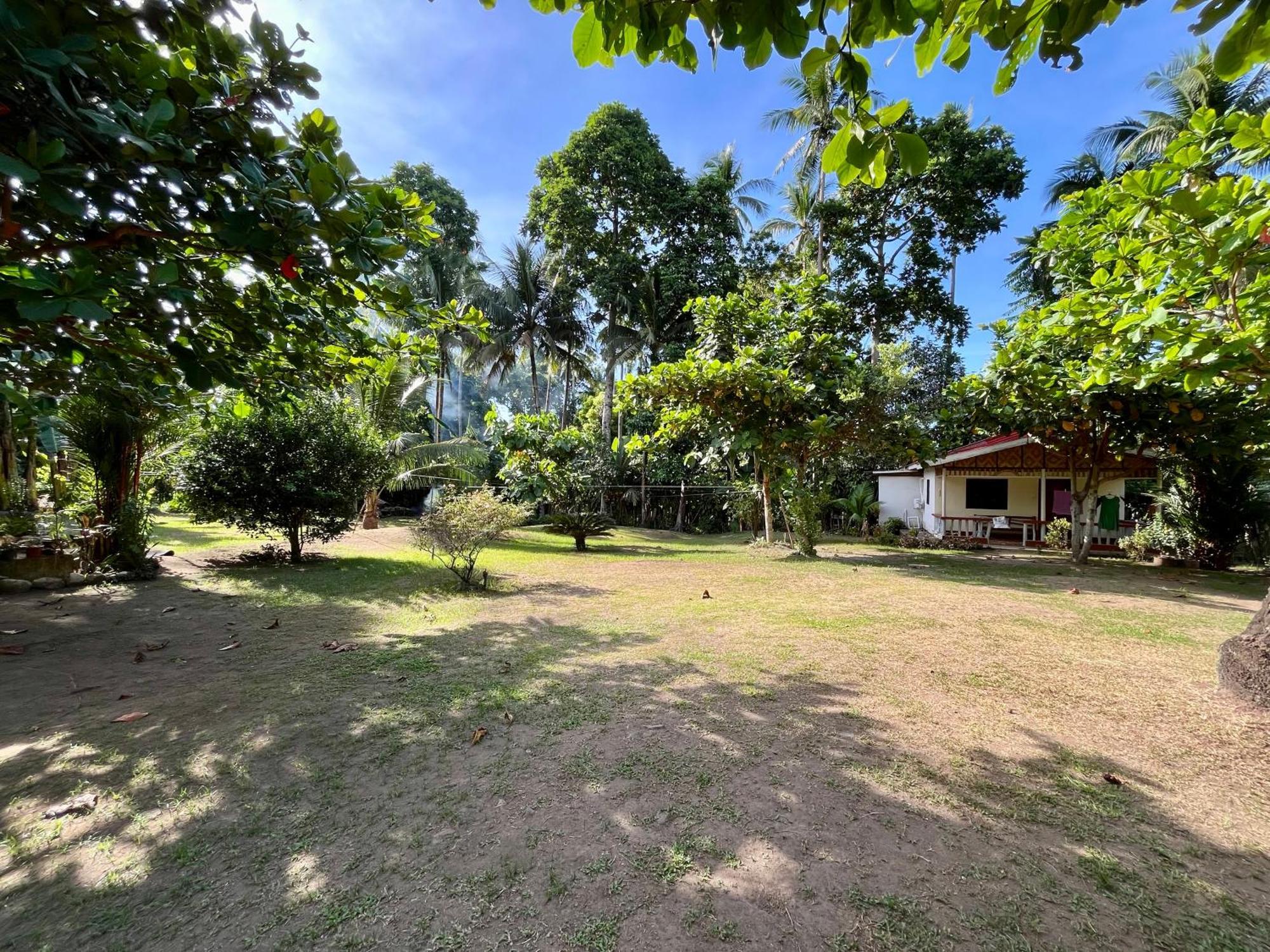 Paco's Garden Home Stay Mambajao Buitenkant foto